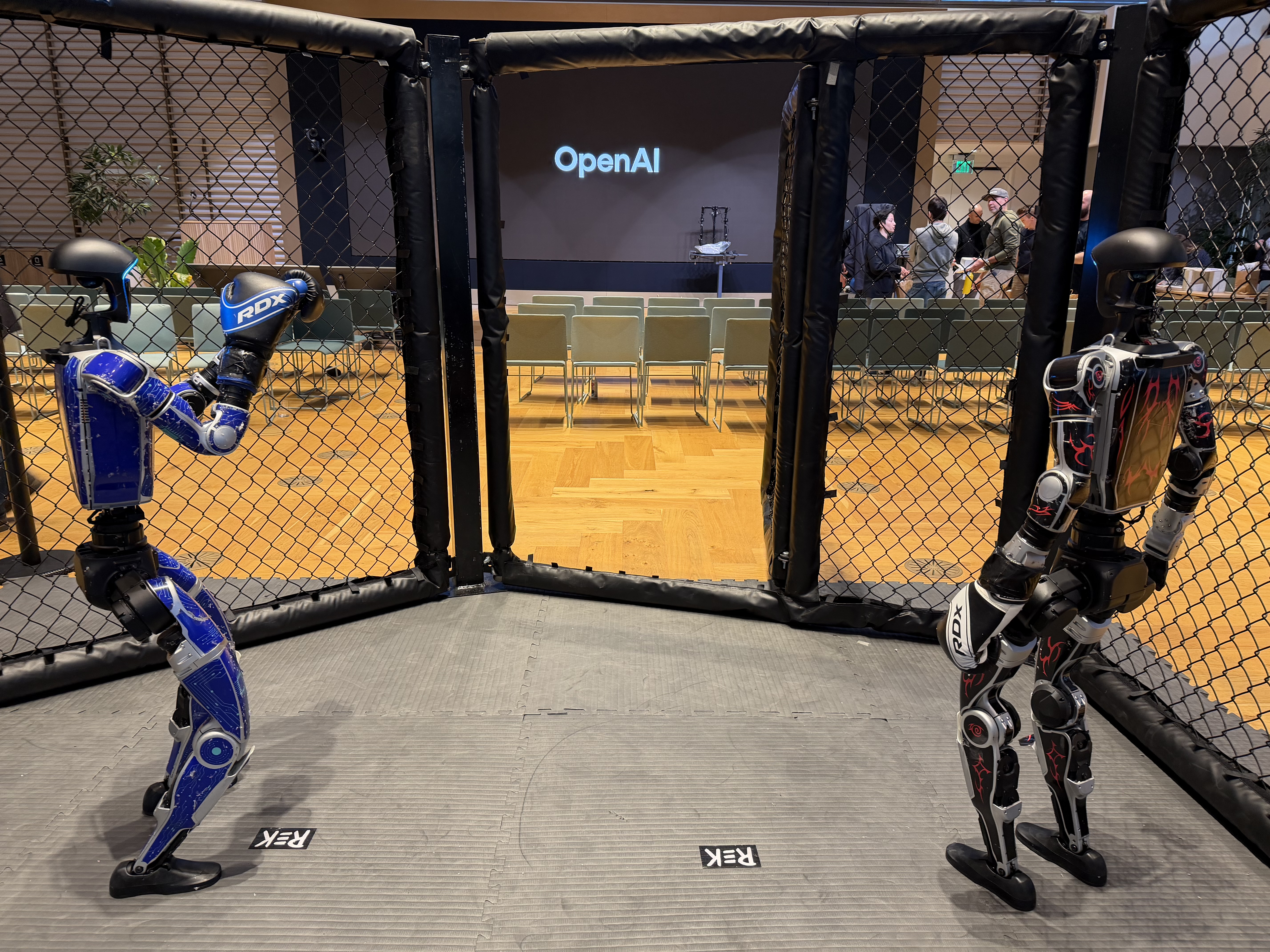 Pengerek Rek REK - Humanoid Robot Fights